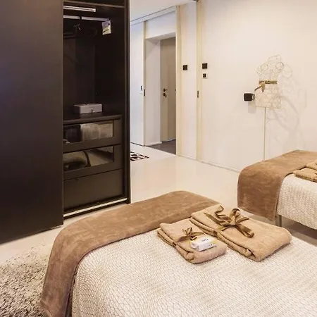 Privatunterkunft Luxury With Private Wc *